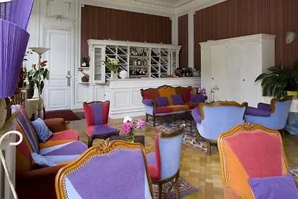 فندق La Gourmandine Châtellerault