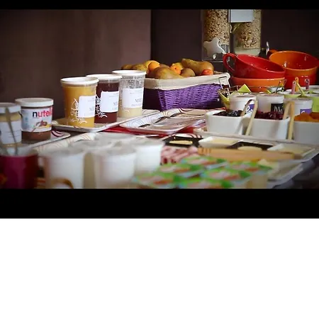 La Gourmandine فندق