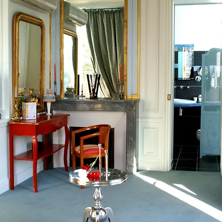 Hotel La Gourmandine 3*