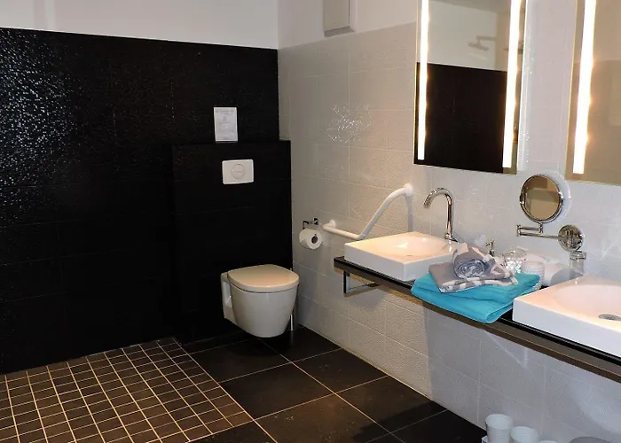 Hotel La Gourmandine 3*