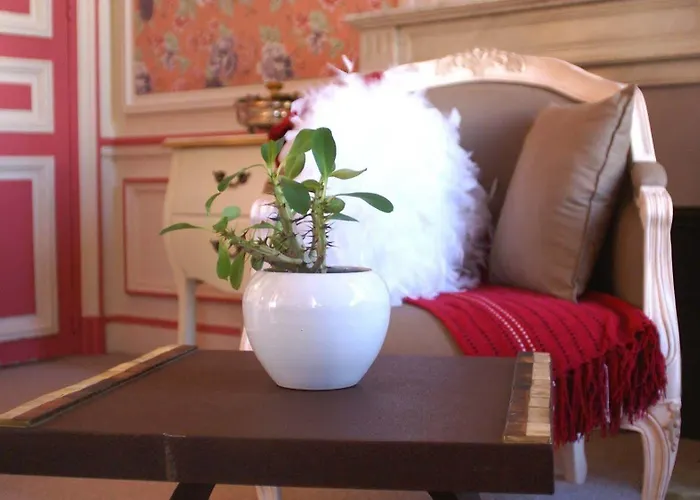 Hotel La Gourmandine 3*