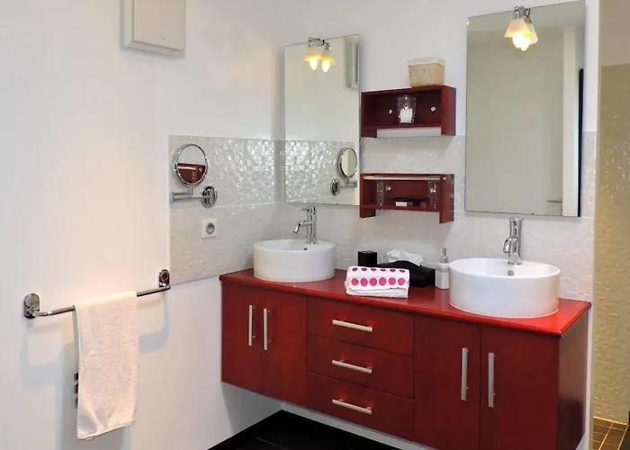 Hotel La Gourmandine 3*